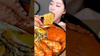 🍜지금까지 이런 라면은 없없다🔥문어전복꽃게블랙타이거새우까지얼큰 칼칼한 해물 라면먹방 [upl. by Ttezil459]