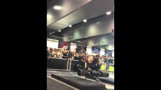 Robert Oberst Breaks American Log Press Record In Australia [upl. by Nekal113]