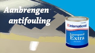 Zo breng je antifouling aan op je boot  Alles voor jouw boot 9 [upl. by Ordnasela]