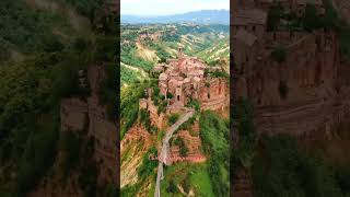 Civita di bagnoregio “la città che Muore”  Italy 🇮🇹 [upl. by Lonyer]