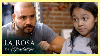 Polita no tiene mamá y vive con su horrible padrastro  La Rosa de Guadalupe 24  Galletitas… [upl. by Greeson]