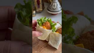 Mini wrap poulet wrap chickenwraps chickenwraprecipe chickenwrap crispychicken [upl. by Ahsimit]