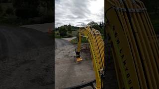 EngconEquipped PC55 in Action Cleaning Roads with a NonHydraulic Broom komatsu engcon [upl. by Farmer366]