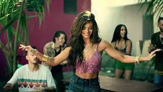 Luis Fonsi feat Daddy Yankee  Despacito Official Music Video [upl. by Glenna203]