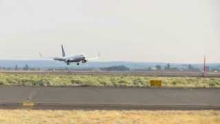 United Boeing 737800 N37277 Split Scimitar Winglet  Test Flight [upl. by Euton]