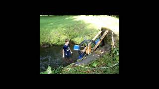 Mathieus Waterwheel Pump Prototype 2010 [upl. by Alracal139]