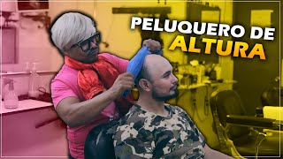 CHAPARRO CONSIGUE TRABAJO DE PELUQUERO💈 [upl. by Aneelad]