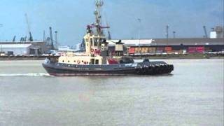 Svitzer Tugs on the Thames July 2011 [upl. by Savdeep]