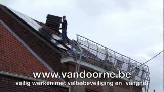 sunpower zonnepaneel montage installatie Pv paneelm4v [upl. by Muirhead405]