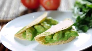 Tacos de pollo en salsa verde de cilantro  Receta fácil de preparar [upl. by Bendicta]