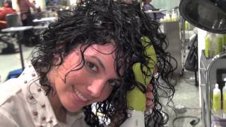 DevaCurl Style curly hair with the DevaFuser [upl. by Salina]