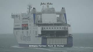 4K Les ferries à Portsmouth 27072023 Brittany Ferries Wightlink ferries [upl. by Patricio]