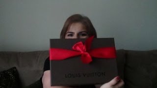 Louis Vuitton Toiletry Pouch 19 Unboxing and Crappy Vlogging [upl. by Herculie]