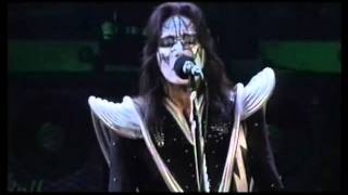 KISS 2000 Man and Ace Frehley Guitar Solo The Last KISS DVD HD [upl. by Florette997]