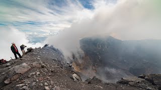 Viaje al Corazón del Volcán de Colima [upl. by Aenneea238]