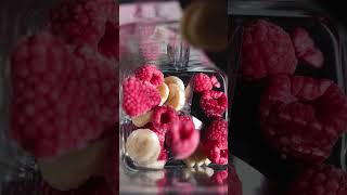 Vegan frambozen ijs  Beekers Berries Recept [upl. by Reifel894]