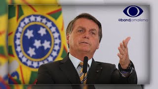 Bolsonaro critica Lula por preço dos combustíveis [upl. by Nnaillek]