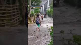 Storm surge in Barangay Lourdes Tiwi Albay [upl. by Acinnej]