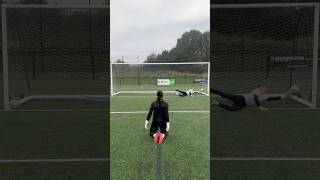 Fun reaction drill to give a go 🧤🔥😆 goalkeeperunion football fyp goalkeeper [upl. by Gratianna]