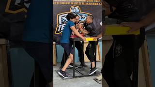 Final 80 kg torneo estatal de VENCIDAS de Baja California JUVENAL CALDERON armwrestling final fy [upl. by Hekking150]