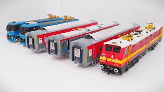 Unboxing WAP4 amp HO Scale Indian Train Starter Set  Set up and Short Run REMOTE CONTROL WAP4 LOCO [upl. by Anua]