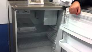 Fisher amp Paykel 115Lt Bar Fridge P120RSX [upl. by Shep]