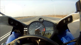 Yamaha R1 Разгон до 300 Км [upl. by Hube348]