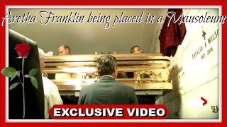 Aretha Franklins body being placed in a MASOLEUM  quotA FINAL GOODBYEquot [upl. by Gideon]