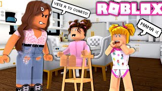 La Peor Niñera en Roblox con Goldie y Bebe Bloxy  Bloxburg Titi Juegos [upl. by Gussy]