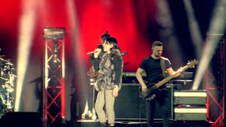 The Cranberries  Live Zombie 2017 [upl. by Nylhsa]