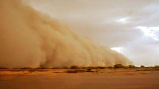 Tormenta de arena tipo Twister la implacable ira del desierto desatada [upl. by Ynnelg]