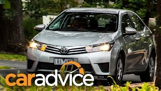 Toyota Corolla Sedan review [upl. by Waldman719]