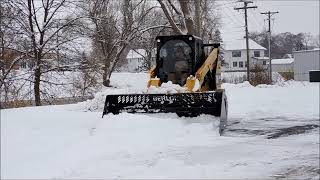 High Capacity Snow Bucket [upl. by Castor376]