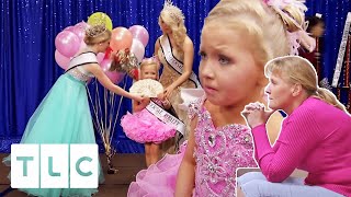 Pageant Mum Gets Angry Over Daugther’s Disappointing Pageant Prize  Toddlers amp Tiaras [upl. by Noslien708]