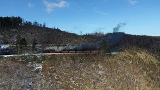 Dampfzug der Harzer Schmalspurbahnen auf dem Weg zum Brocken  DrohnenAufnahme [upl. by Ialda]