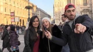 Ragazze Ansimanti a Natale  Interviste Imbarazzanti  theShow [upl. by Ayikat]