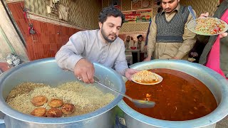 BEEF CHAWAL NASHTA  ADNAN SAMI BEEF CHAWAL  PAYA CURRY CHAWAL  CHANA CHAWAL PAKISTAN STREET FOOD [upl. by Aleen599]