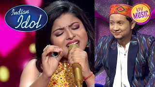 OMG Pawandeep Smiles After Listening To Arunitas Voice  Indian Idol [upl. by Saucy]