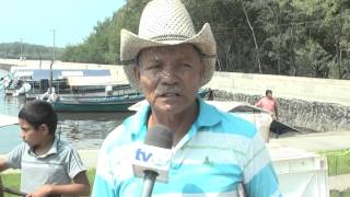 Lancheros de Puerto El Triunfo invitan a Visitar la Bahía de Jiquilisco [upl. by Ainoyek]