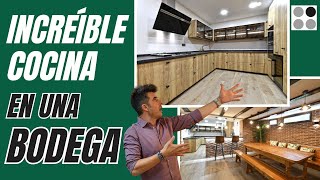 Cocina ABIERTA negra y madera con BARRA y VITRINAS CJR [upl. by Kaenel64]