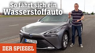 Wir drehen eine Runde Toyota Mirai  So fährt sich ein Wasserstoffauto  DER SPIEGEL [upl. by Pride780]