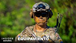 Soldado del ejército muestra el equipo para misiones nocturnas  Equipamiento  Insider Business [upl. by Kaliski]