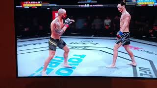 VOLKANOVSKI VS HOLLOWAY 3 раунд [upl. by Rennie]