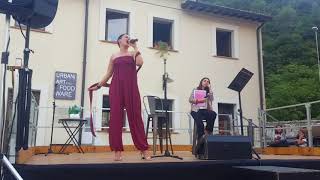 Silvia Salemi live a Scheggino A casa di Luca [upl. by Cleary205]