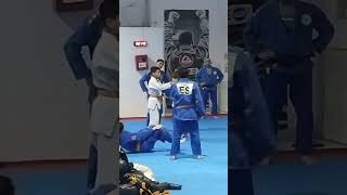 Treino Infantil Judô 🥋 [upl. by Eirellav]