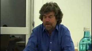 Reinhold Messner über den Mount Everest [upl. by Nannerb]