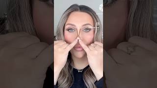 Trendin X ‘ Bottom Nose Contour Hack 🤯nose nosecontouring hack makeup bottomnose shorts [upl. by Anilek]