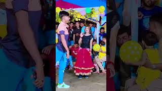 গ্রামের বাড়িতে অস্থির নাচ Heila Duila Nach l হেইলা দুইলা নাচ dance bangla weddingdance [upl. by Heger295]