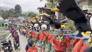 35 RAJAWALI PENUHI JALANAN HAJAT RASA FESTIVAL  Seni Benjang Mekar Budaya Palintang [upl. by Cordie]