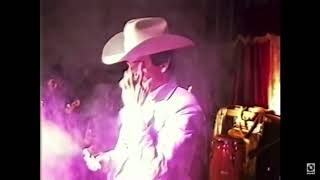 Chalino sanchez reading his death threat [upl. by Hasina]